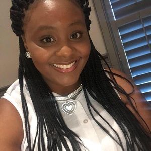 Meet your Posher, Katrina